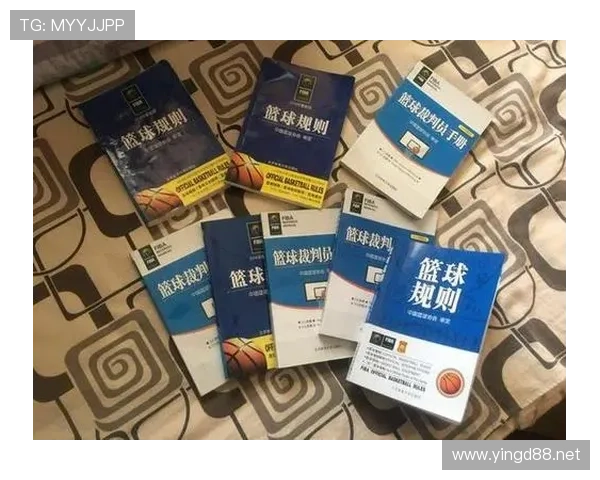 篮球比赛中中线规则的详细界定与违例判定解析 篮球比赛中中线规则的详细界定与违例判定解析